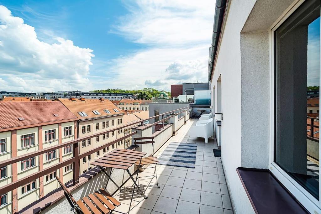3 Bedroom Flat With Amazing Terrace Prag