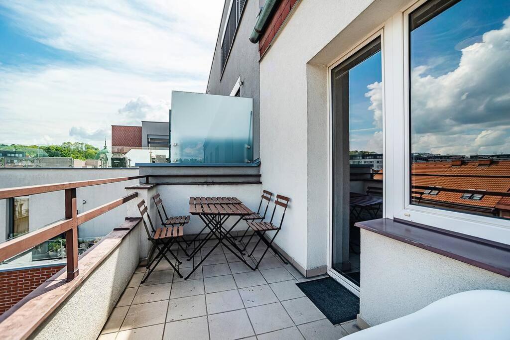 3 Bedroom Flat With Amazing Terrace Daire Prag