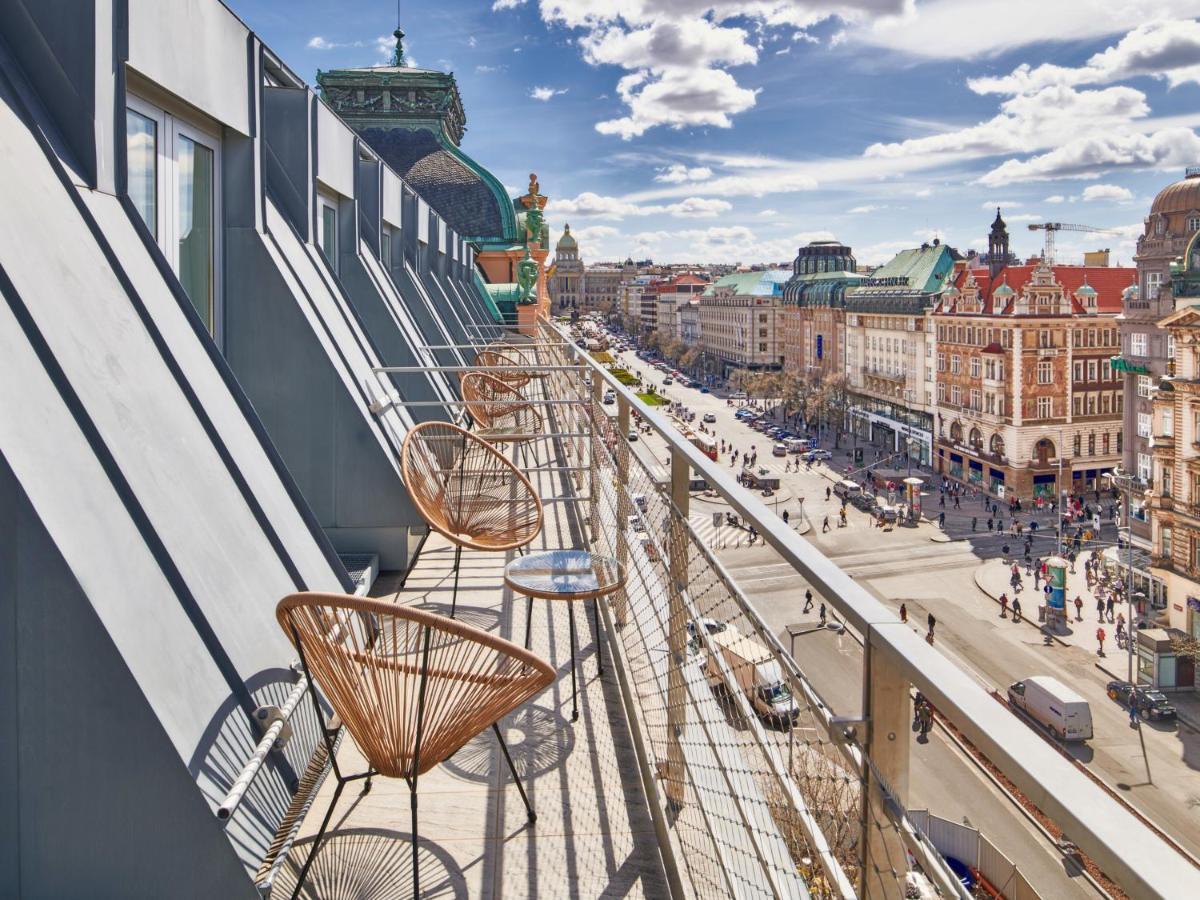 Vn17 Rooftop By Adrez Aparthotel Praga