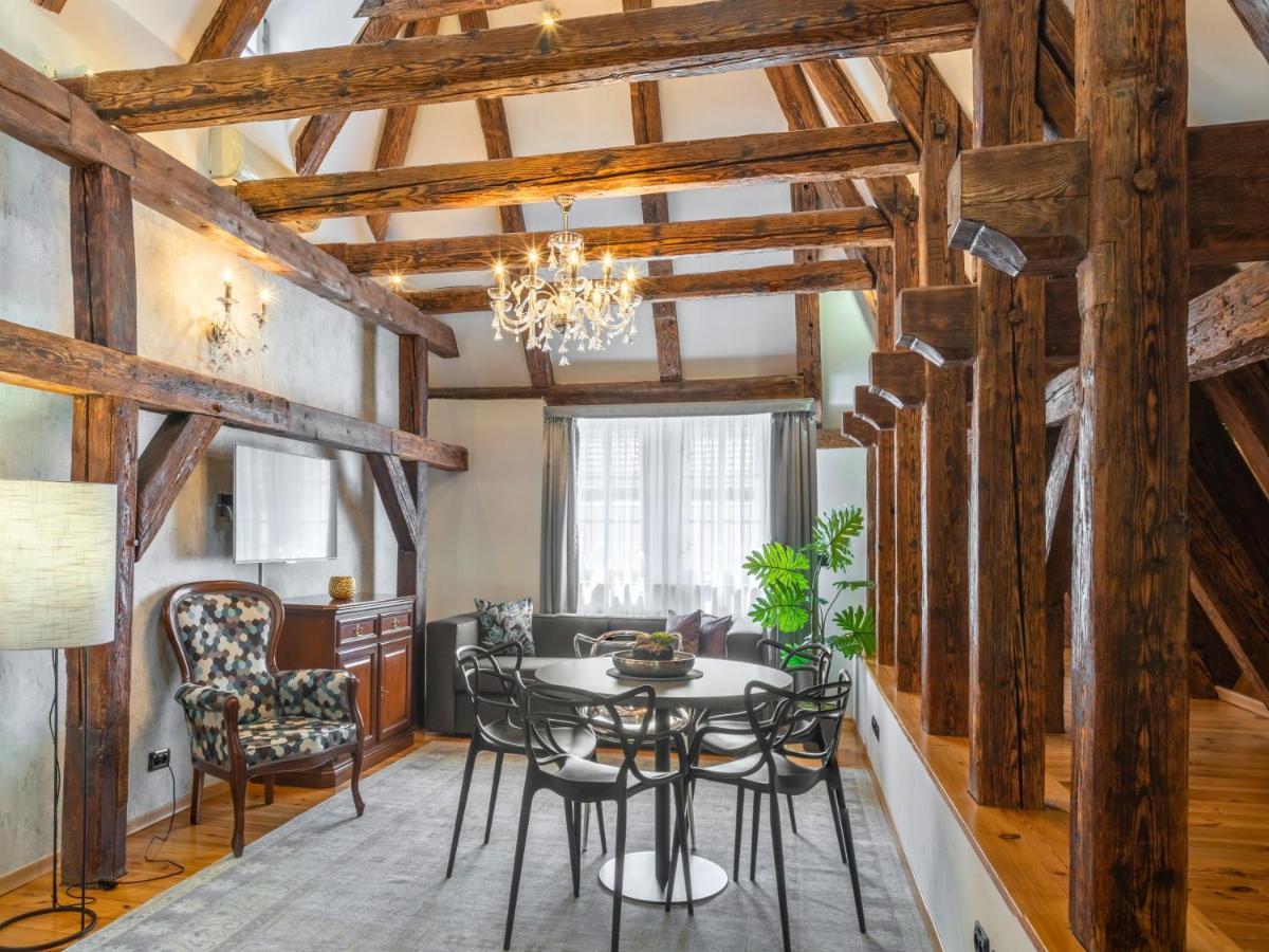 Chateau 9 By Adrez Apartamento Praga