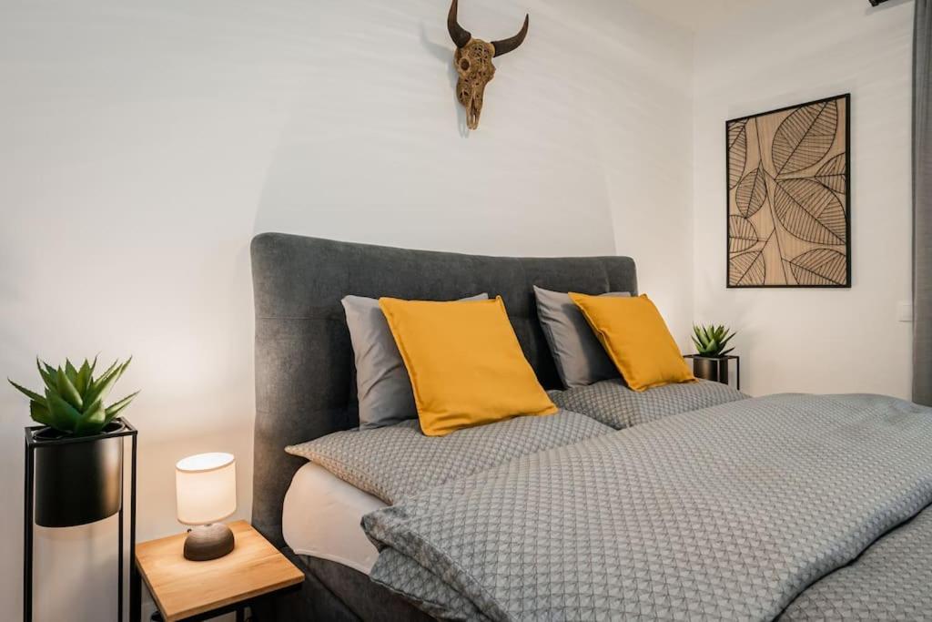 Apartment Enjoy Garden & Grill & Free Parking & Aquapark *