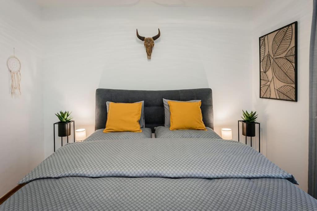 Enjoy Garden & Grill & Free Parking & Aquapark Apartment Prague