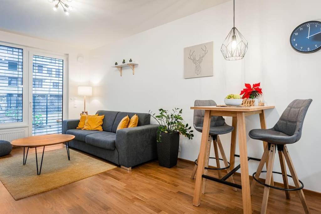 Apartment Enjoy Garden & Grill & Free Parking & Aquapark *