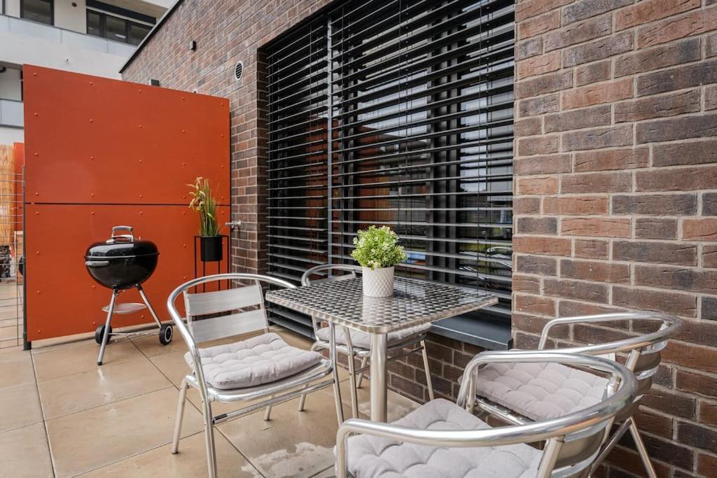 Enjoy Garden & Grill & Free Parking & Aquapark Prague