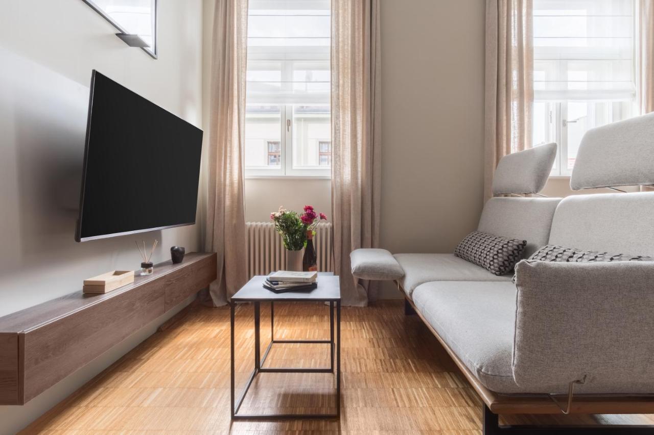 Days - Loft - Parking - 4 Min Wenceslas Sq Apartment Prague
