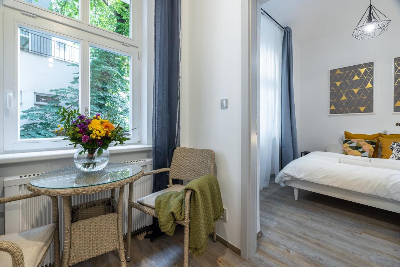 Cute 1bedroom Center Praga