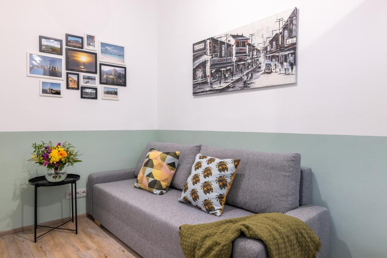 Cute 1bedroom Center * Praga