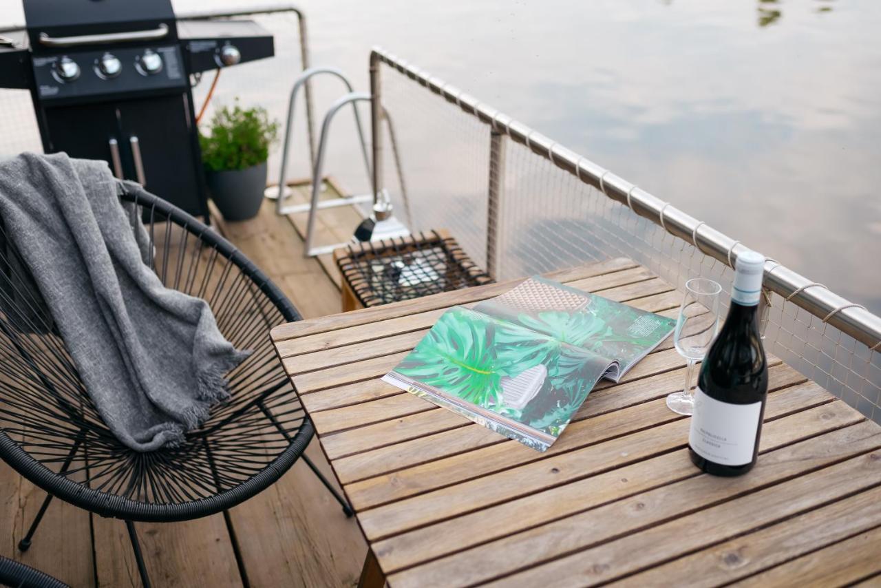 Houseboat Fred Bateau-hôtel *