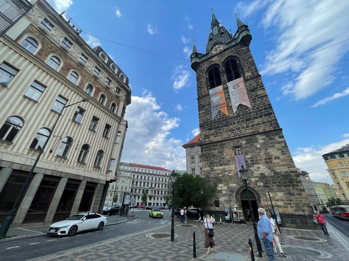 Grand Viceroy - Gothic Tower View * Prague