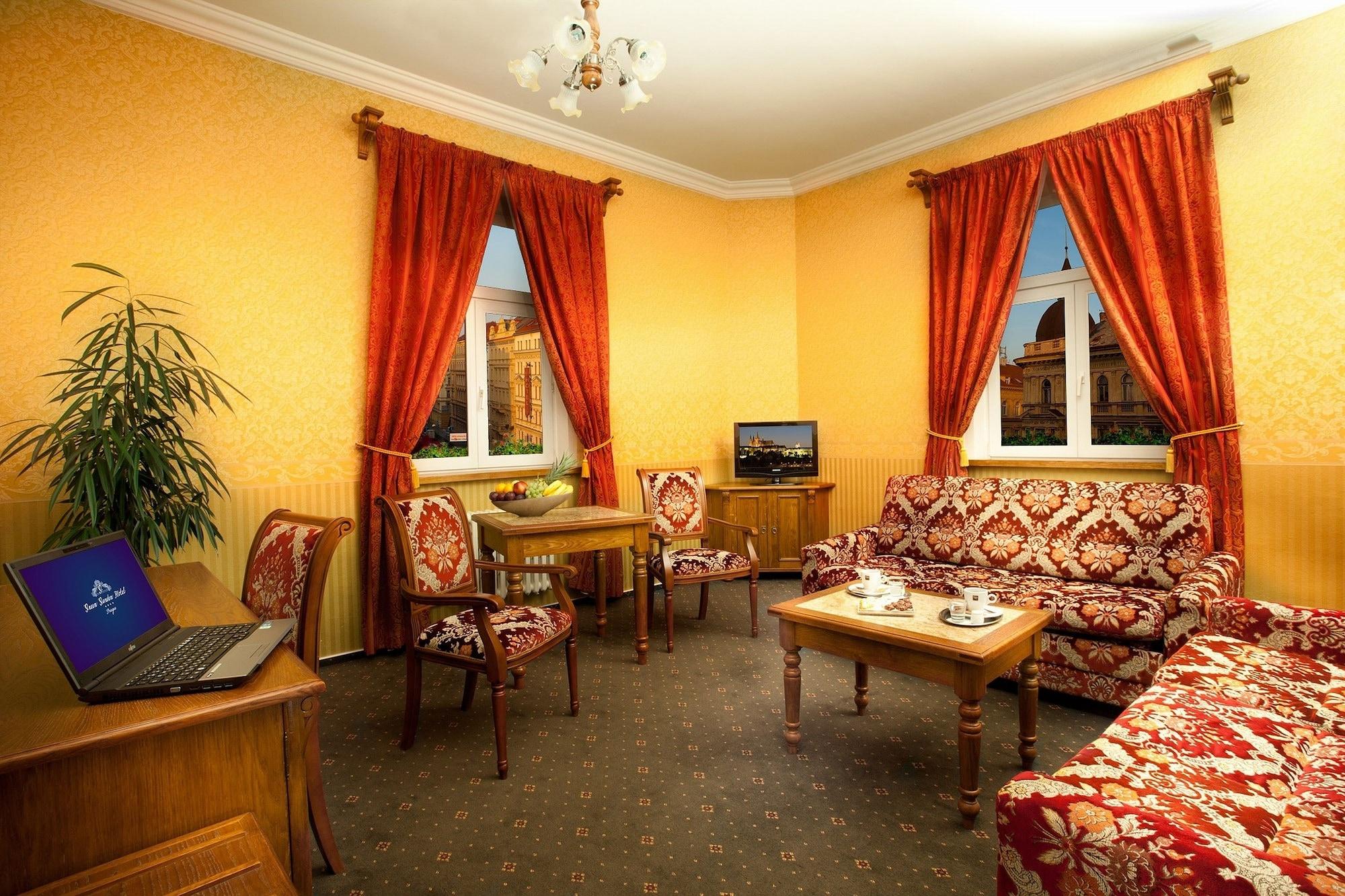 Hotel Garden 4*