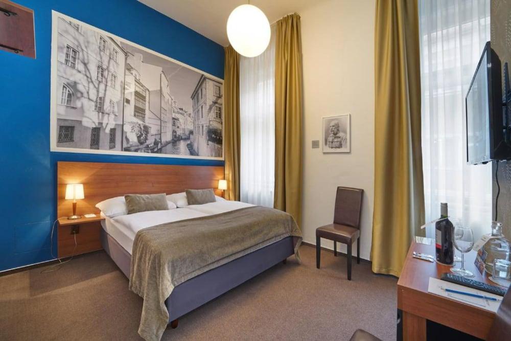 Hotel Metropolitan Old Town - Czech Leading Prague