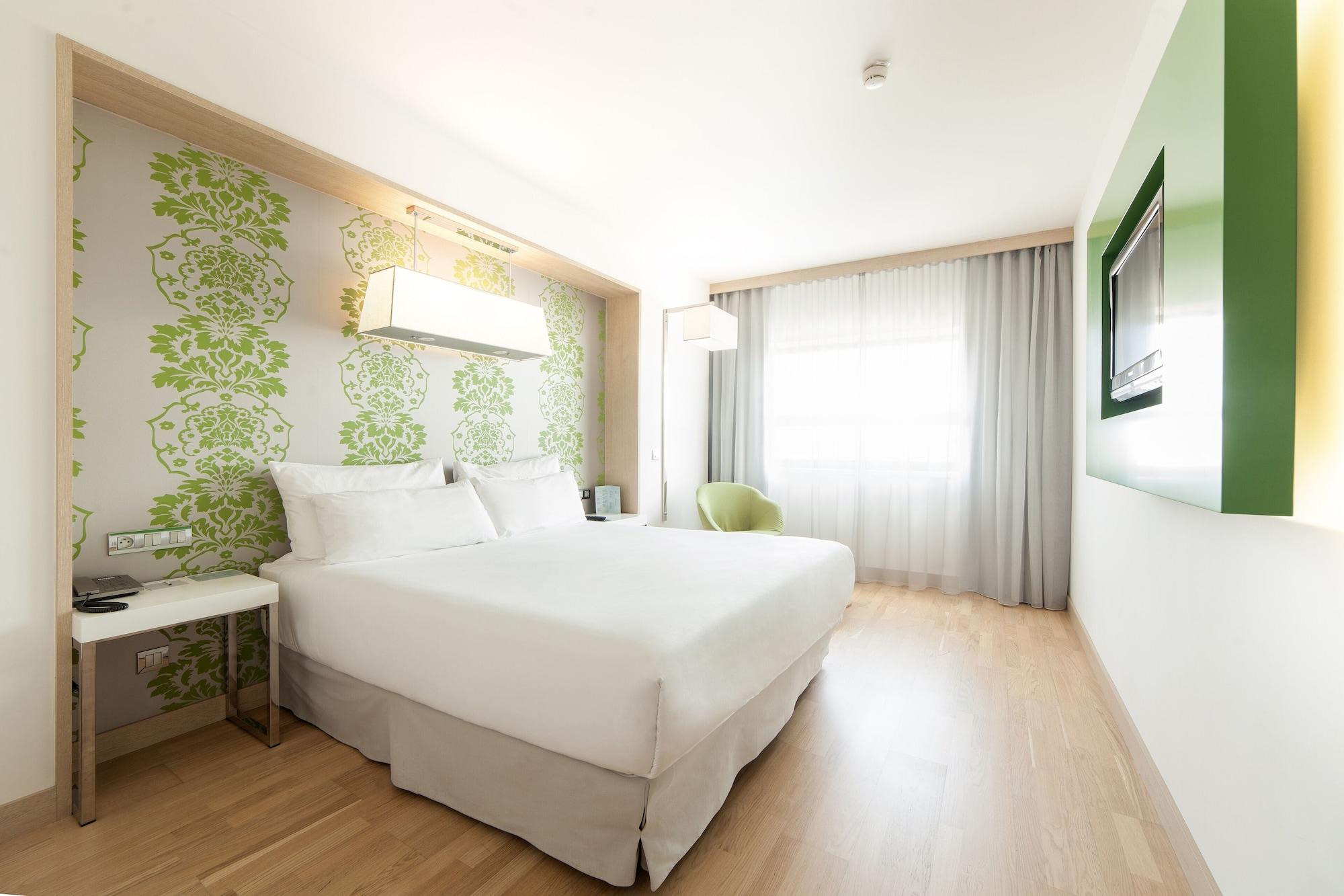 Hotel Occidental Five 4*