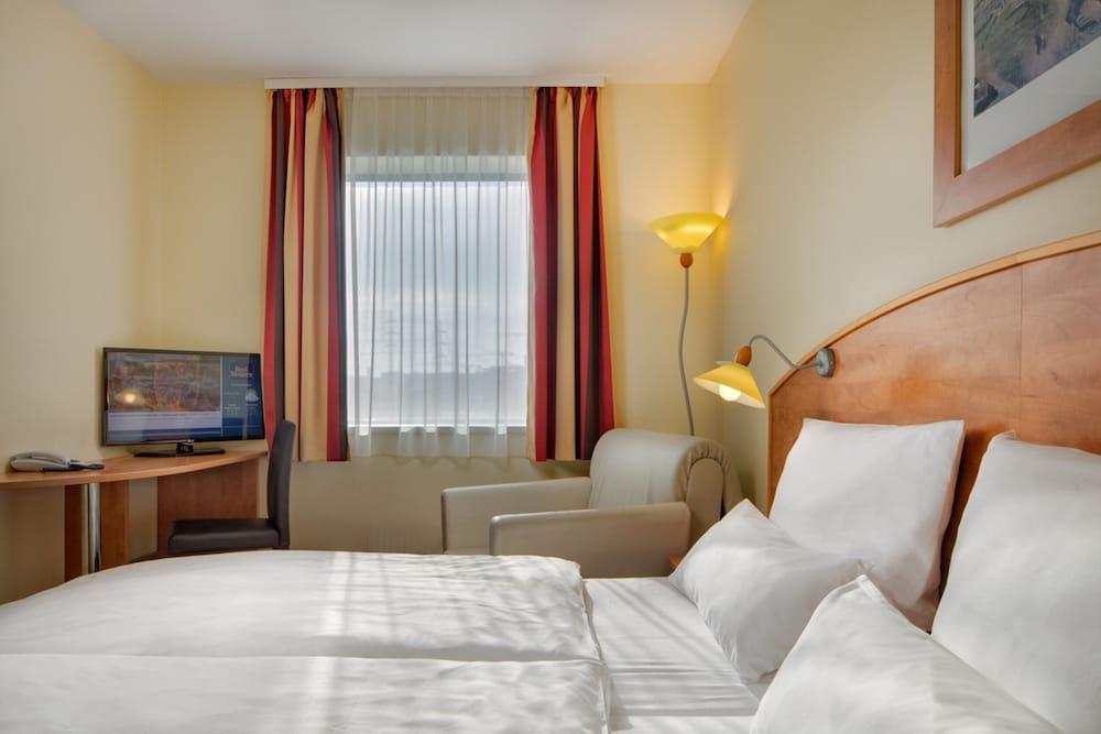 Amedia Express Prague, Trademark Collection By Wyndham Hotel Prag