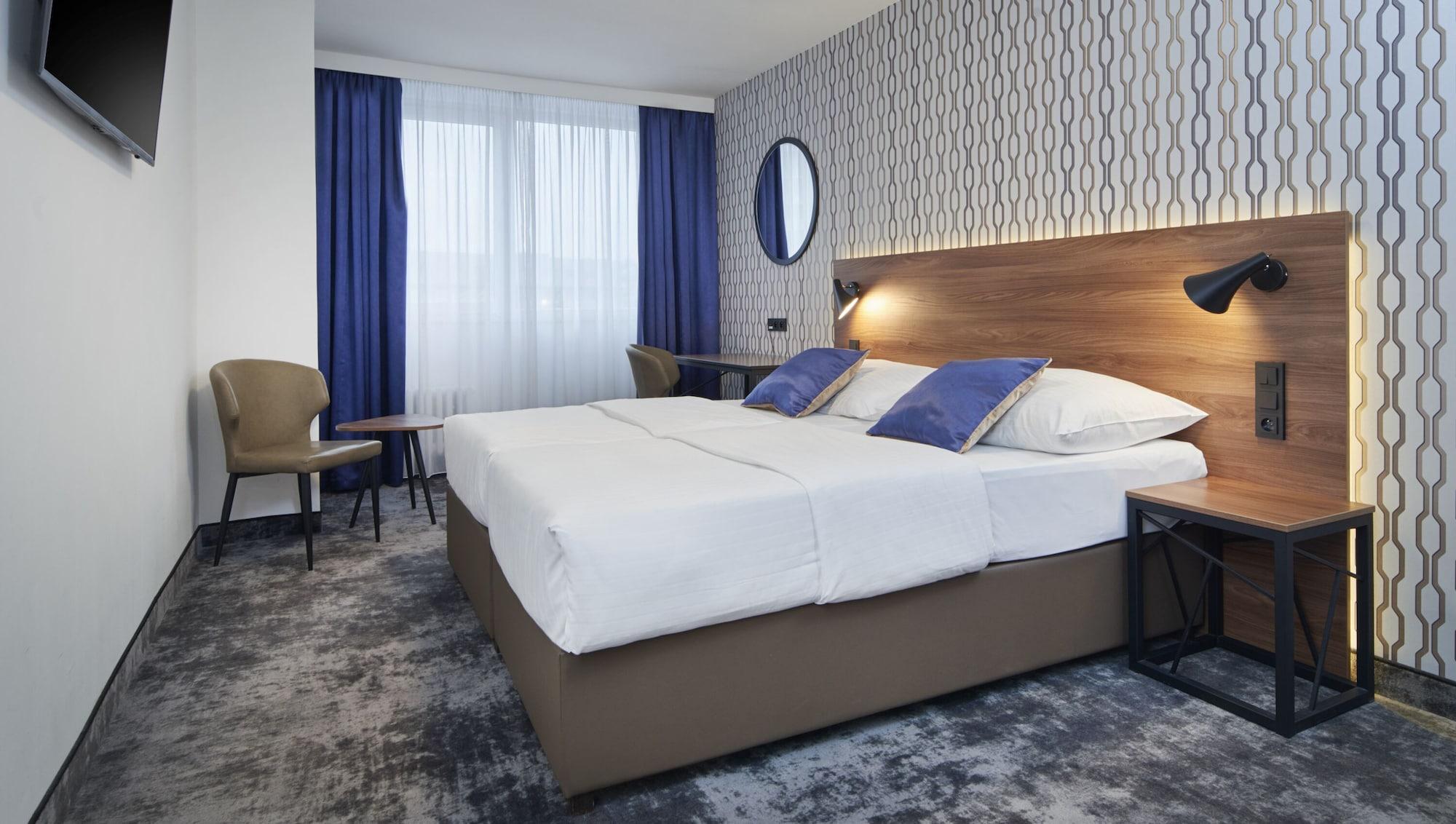 Orea Pyramida 4* Prague