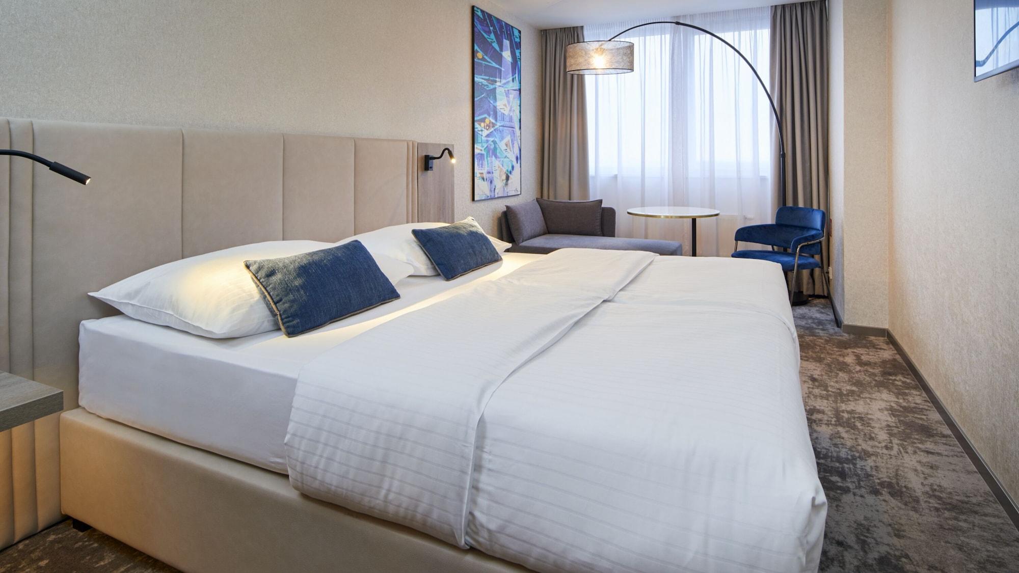Orea Pyramida Hotel 4*