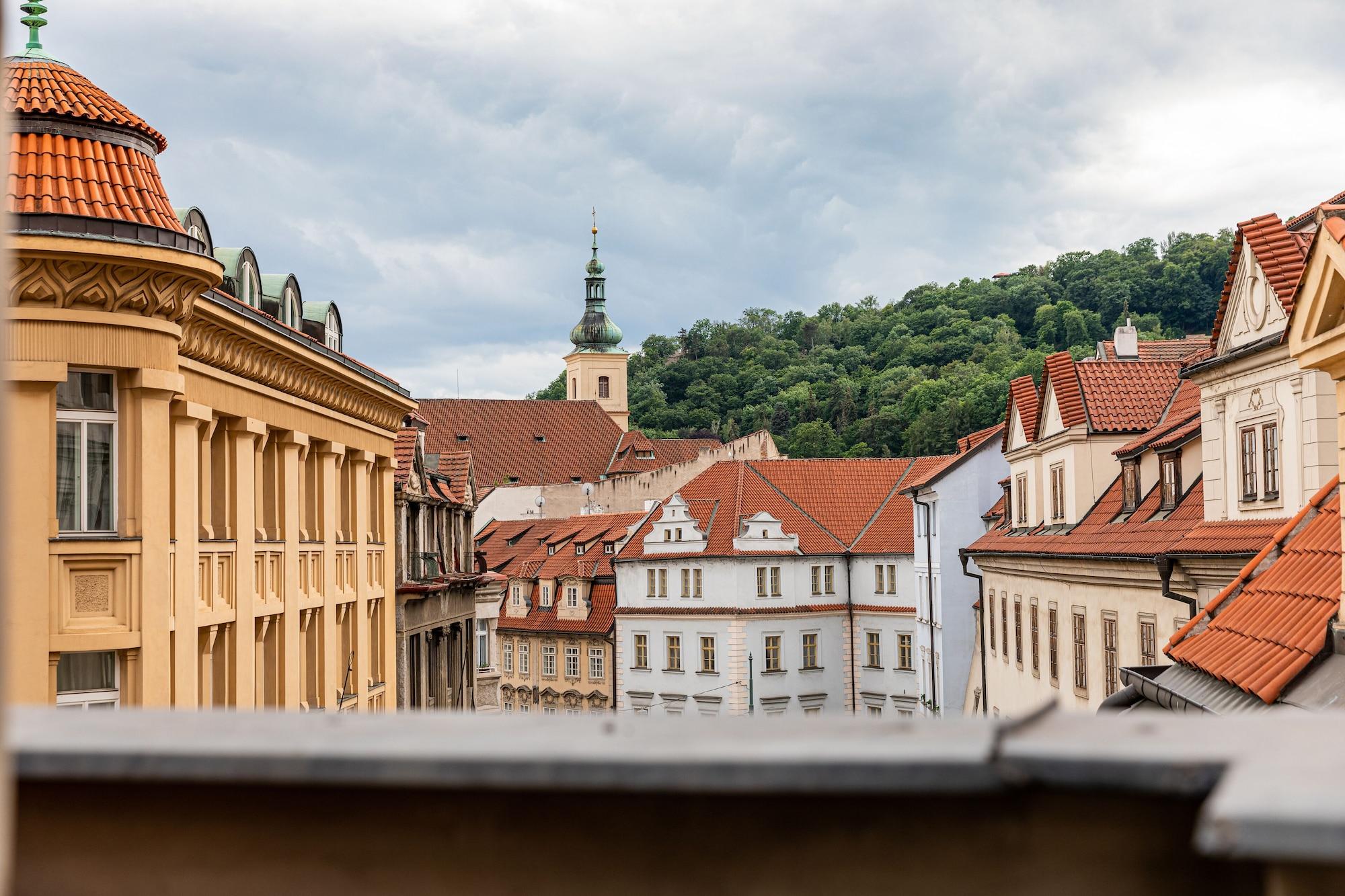 Miss Sophie's Charles Bridge 4* Prague