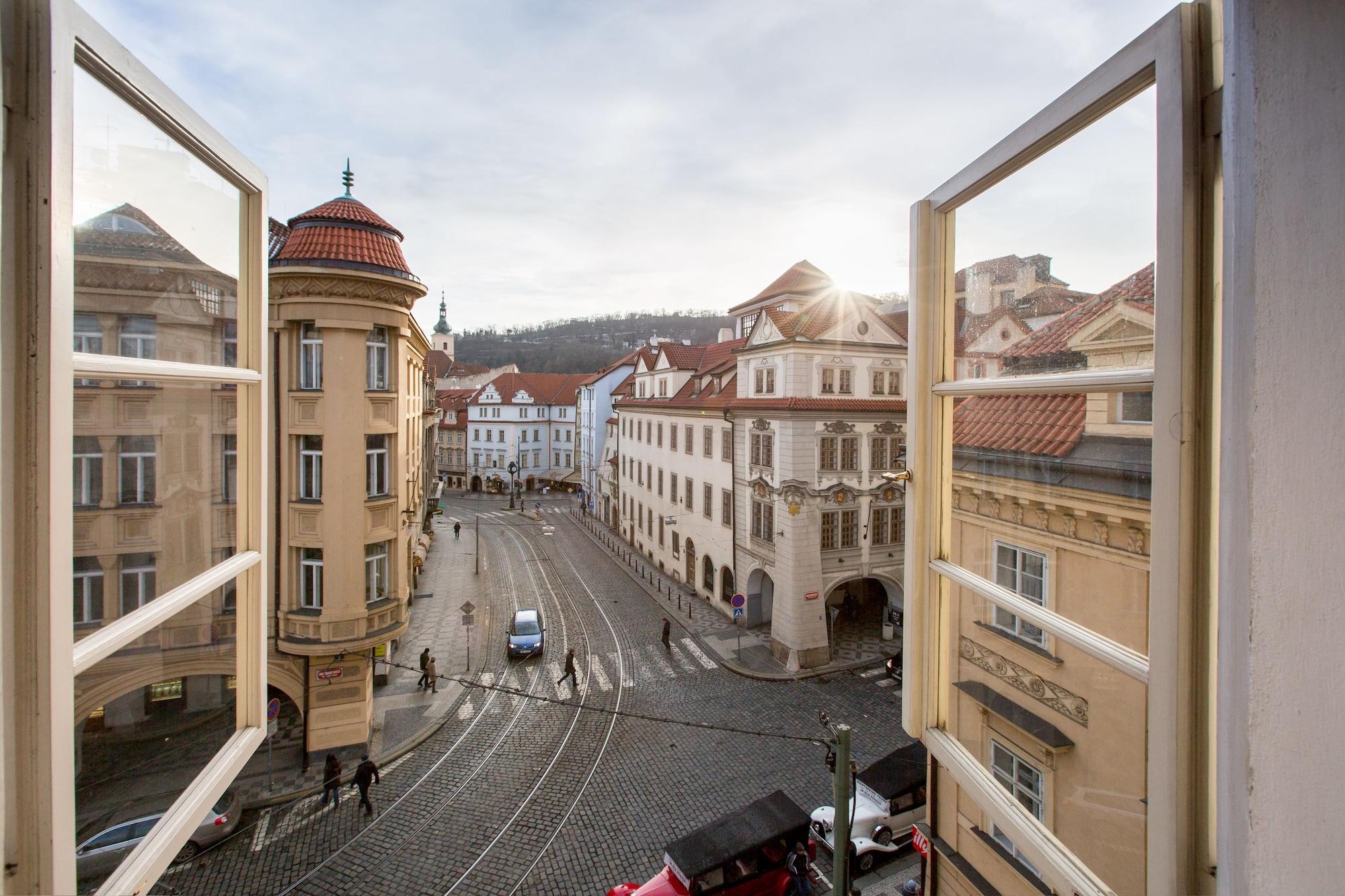 Miss Sophie's Charles Bridge Hotel Prague