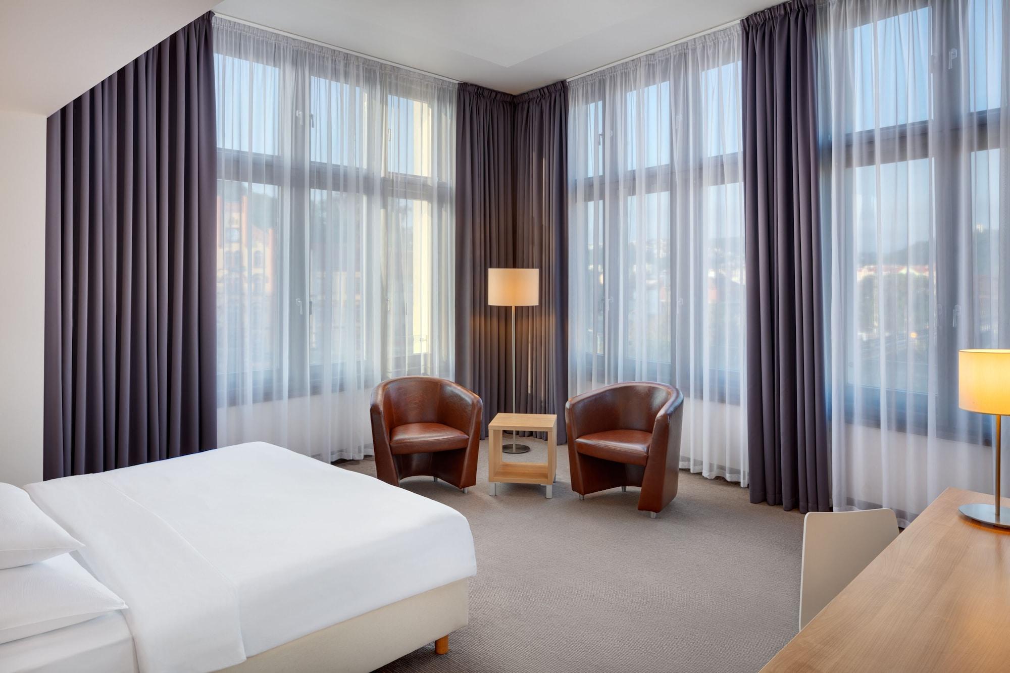 Hermitage Hotel 4*