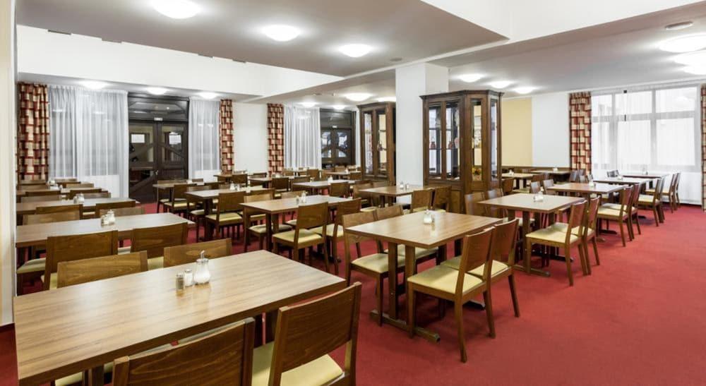 Otel Globus