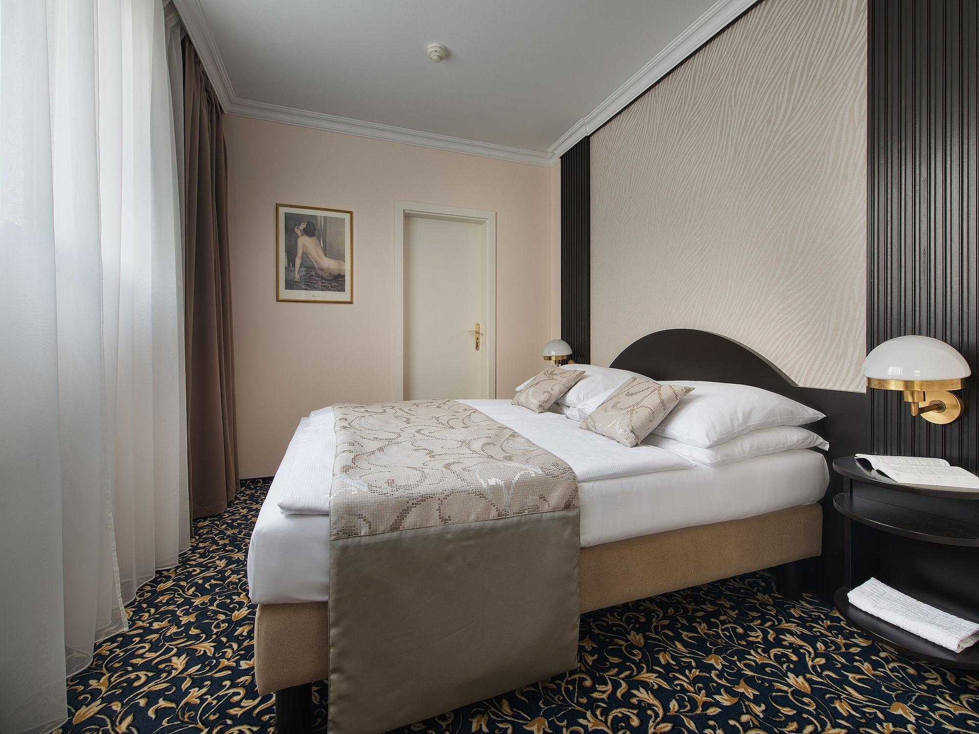 Otel Ea Royal Esprit Prag