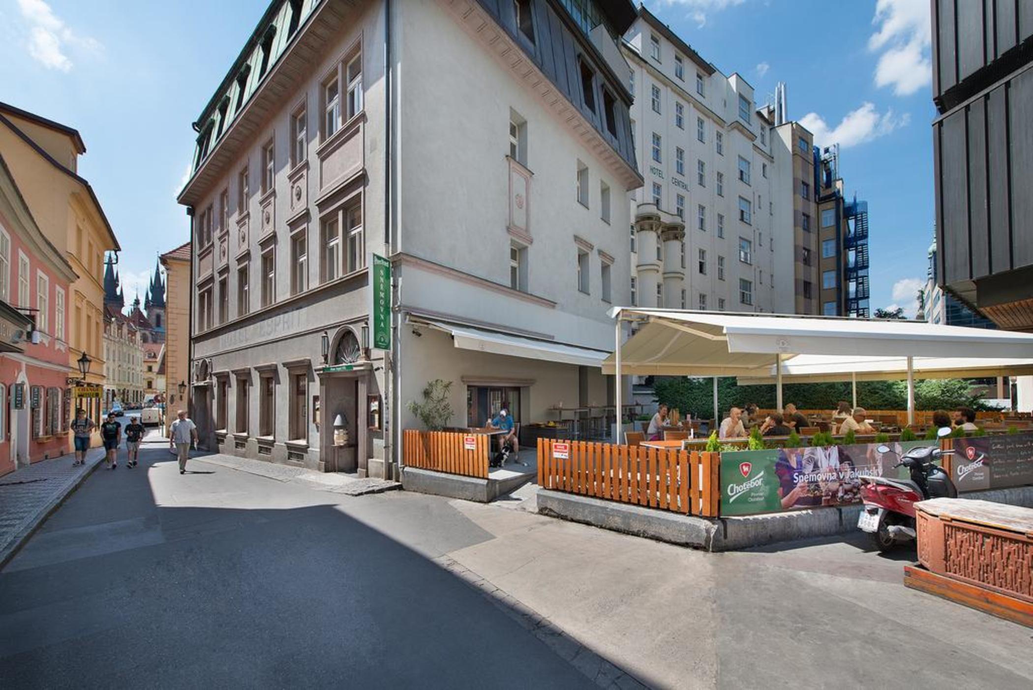 Otel Ea Royal Esprit