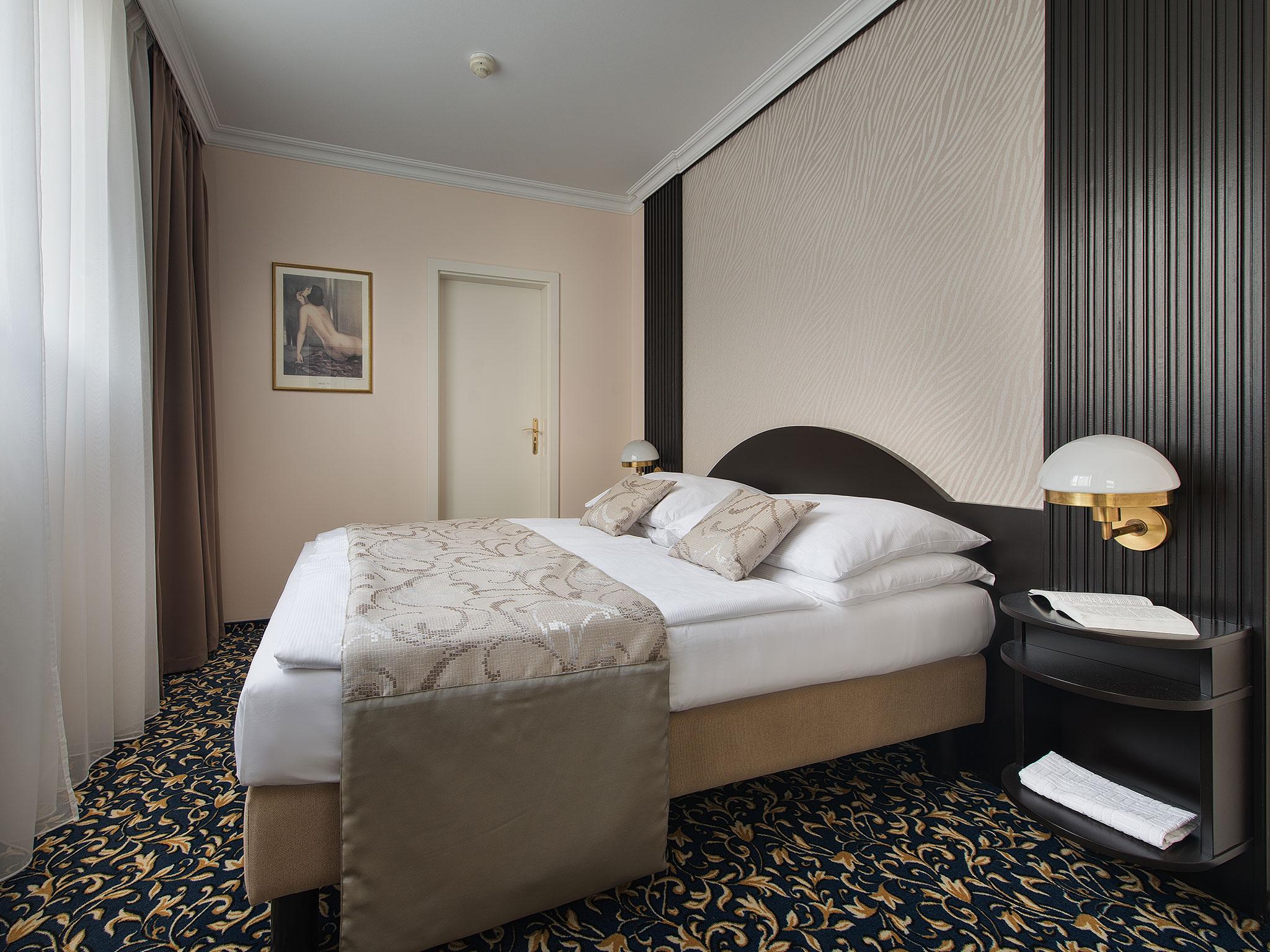 Otel Ea Royal Esprit 4*