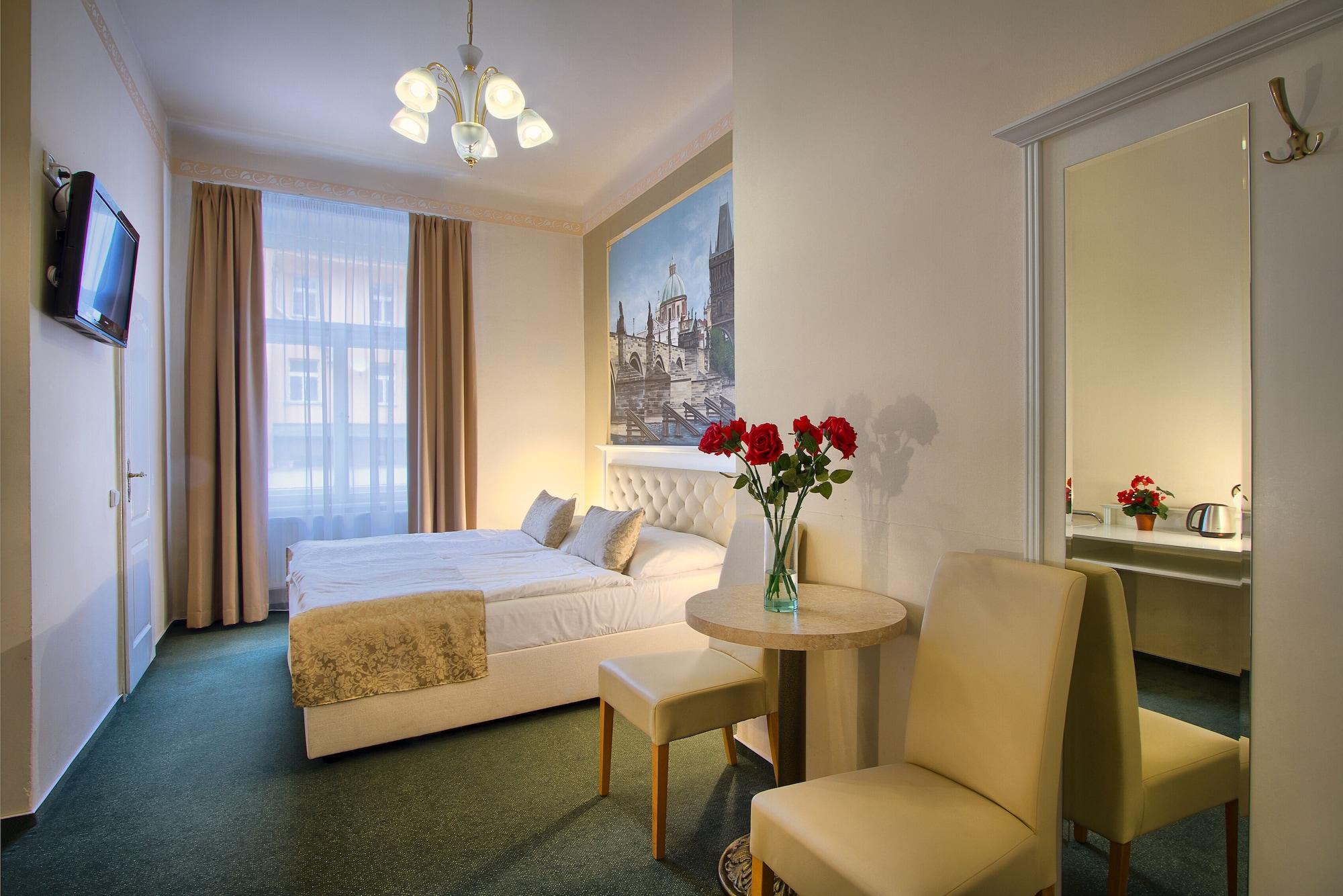Taurus Hotel 4*