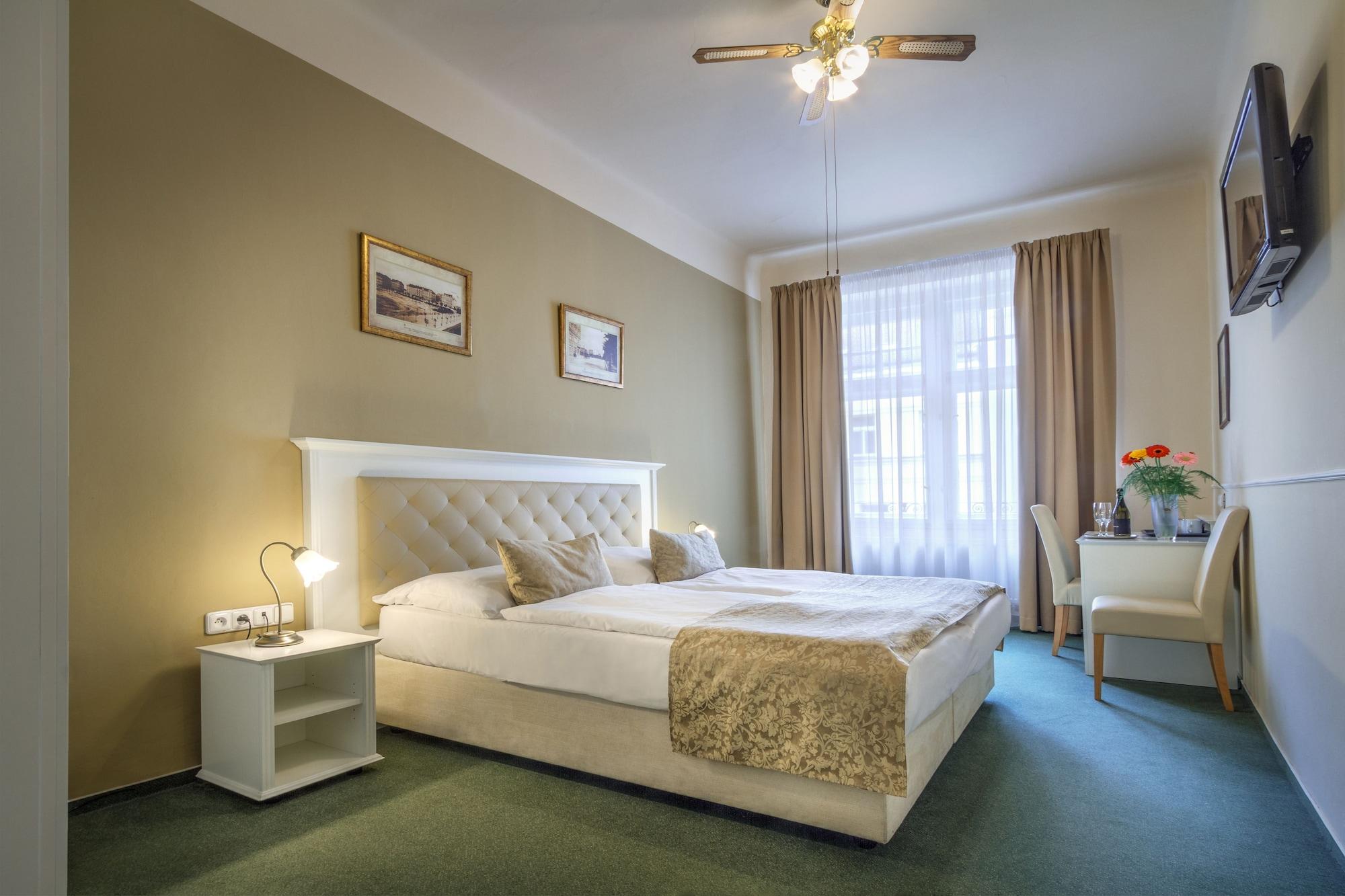 Hotel Taurus Prague