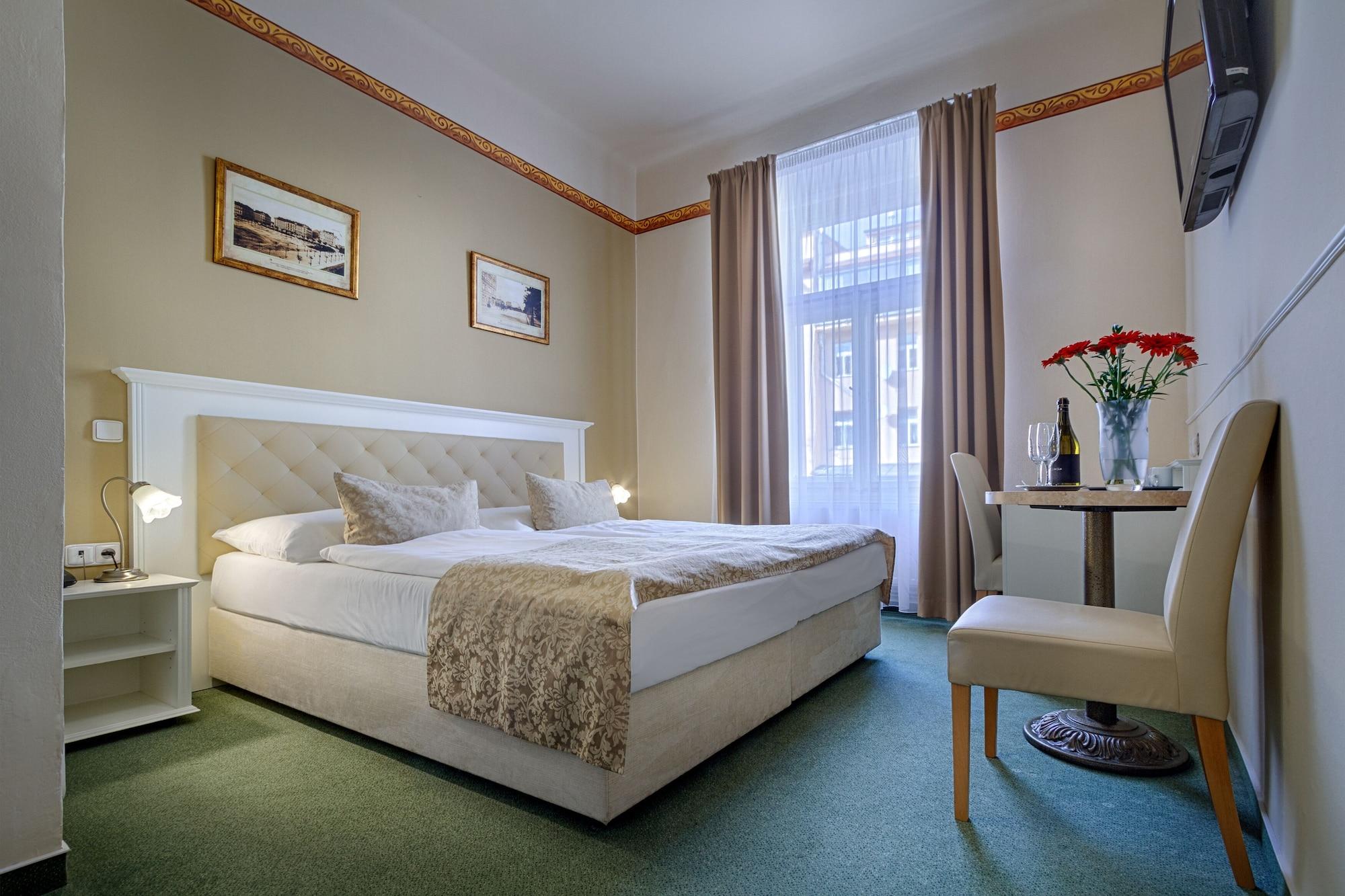 Taurus Hotel 4*