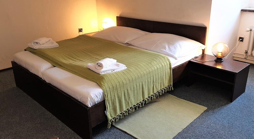 Hotel Self-service Ostas 3*