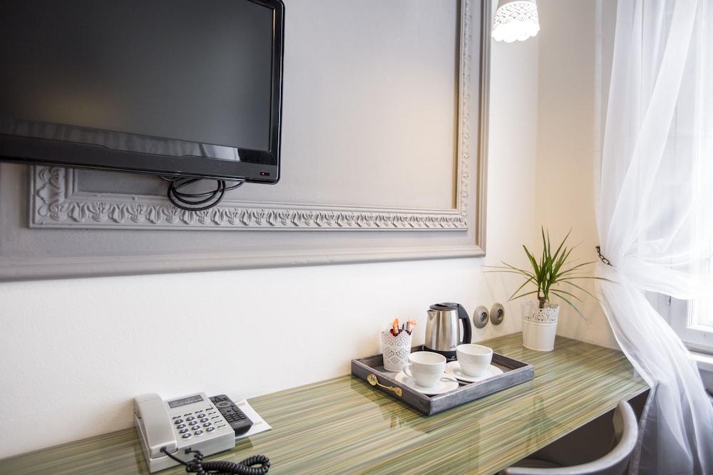 Miss Sophie's New Town & Wellness Hotel