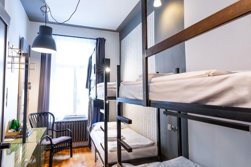 Hotel Miss Sophie's New Town & Wellness