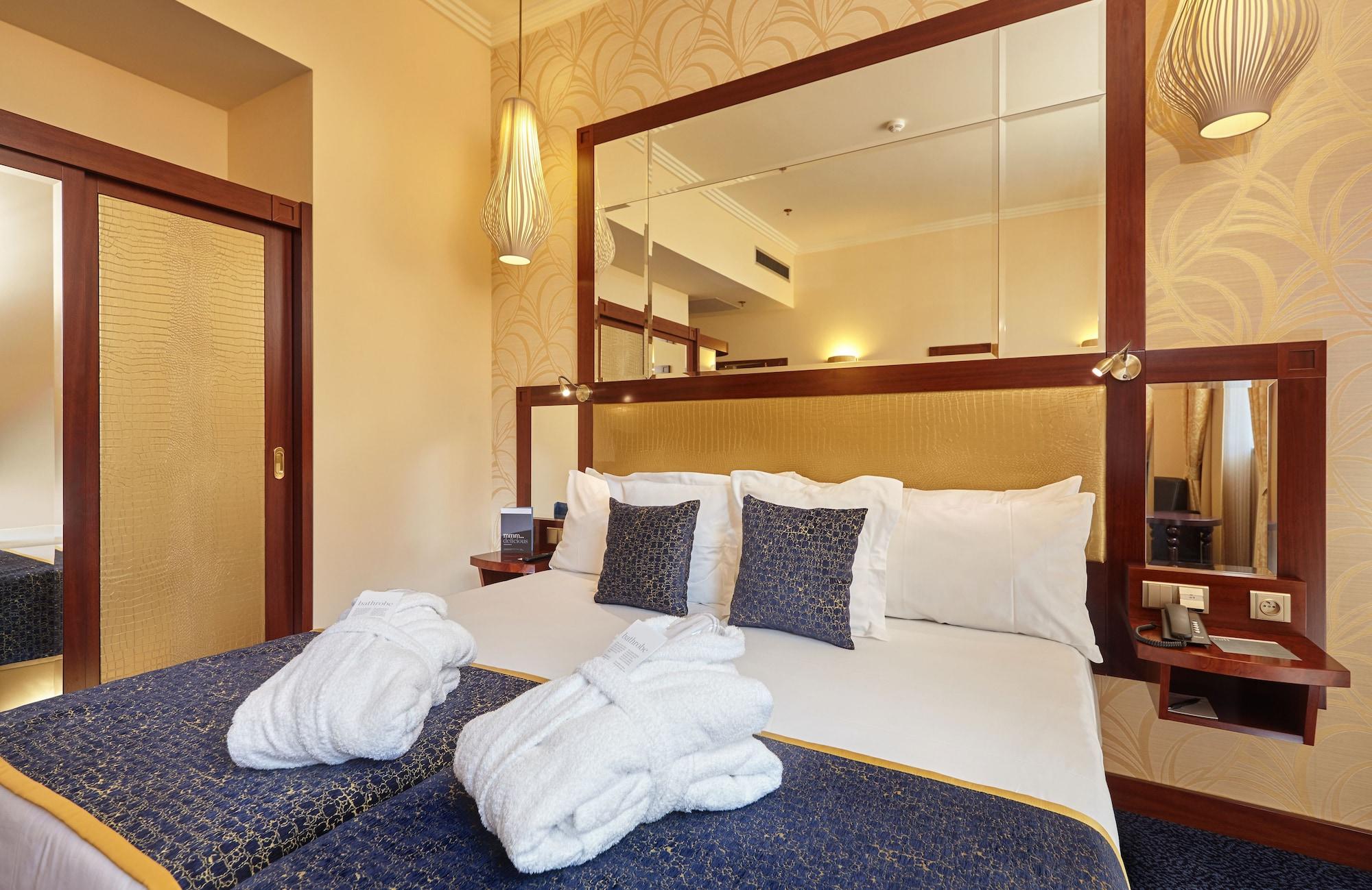 Otel Occidental Wilson 5*