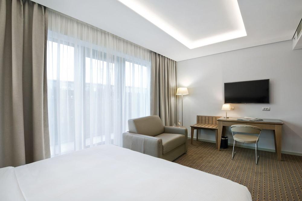 Royal Hotel 4*