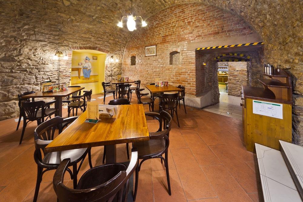 Prague Inn 4* Prague