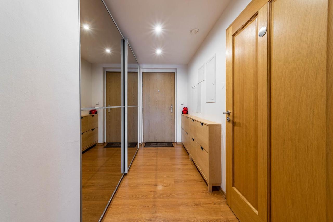 Daire Krasne Ubytovani S Balkonem Prag