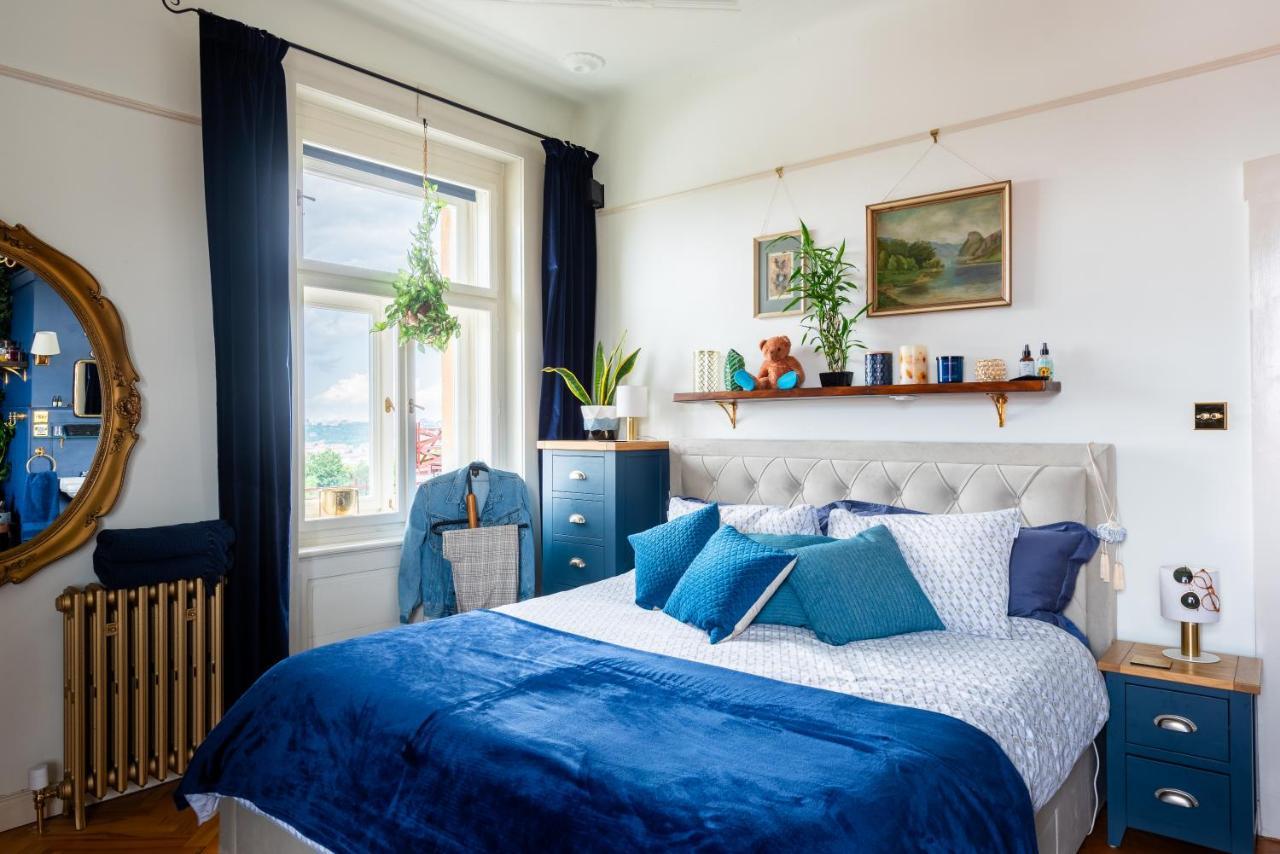 Victoria Design - Premium Ohrada Homestay Prague