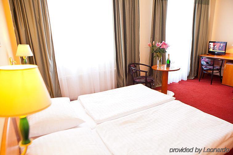 Central Hotel Prague Hotel 3*