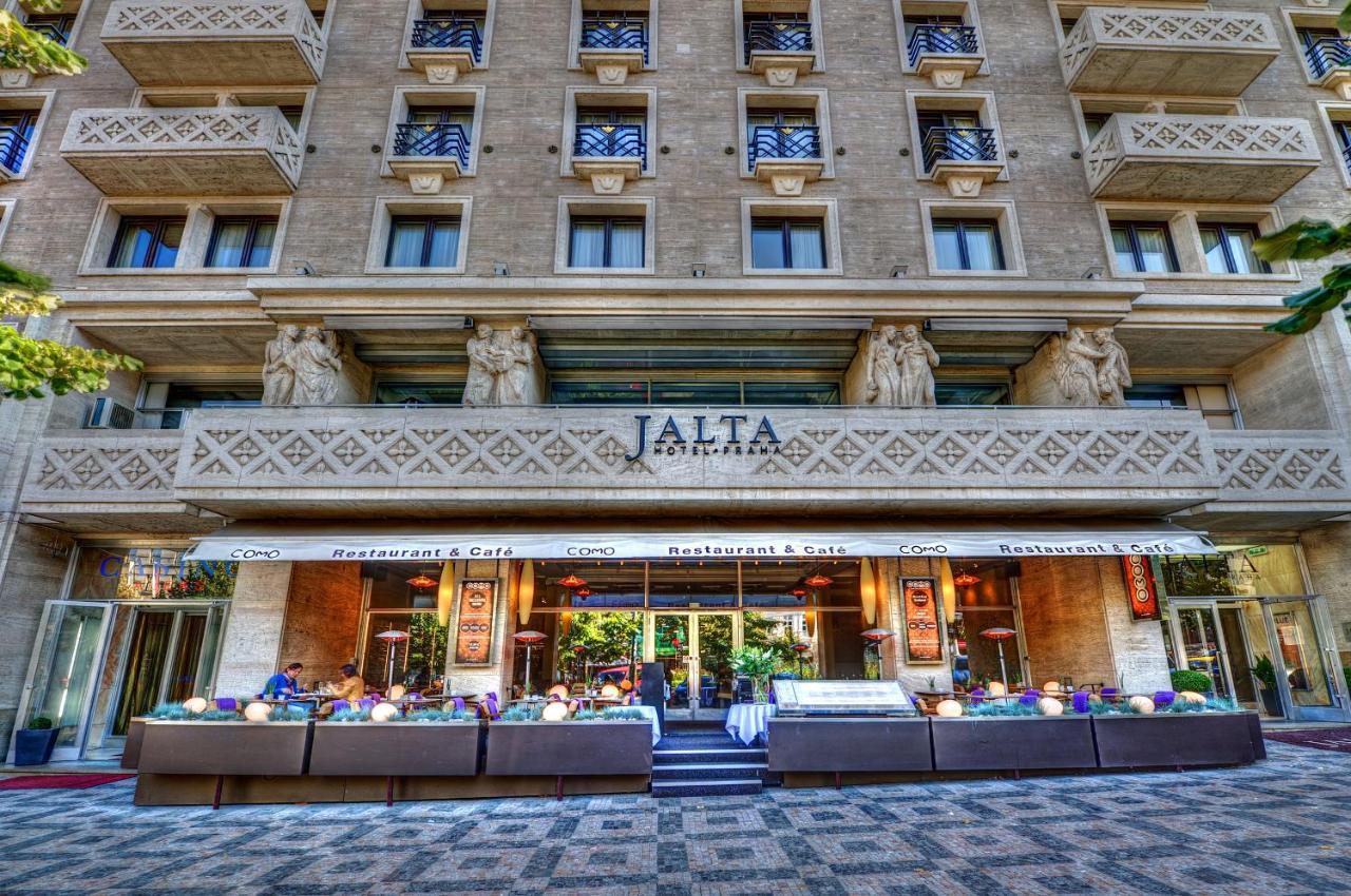 Jalta Boutique