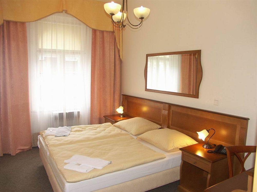 Brezina Hotel 3*