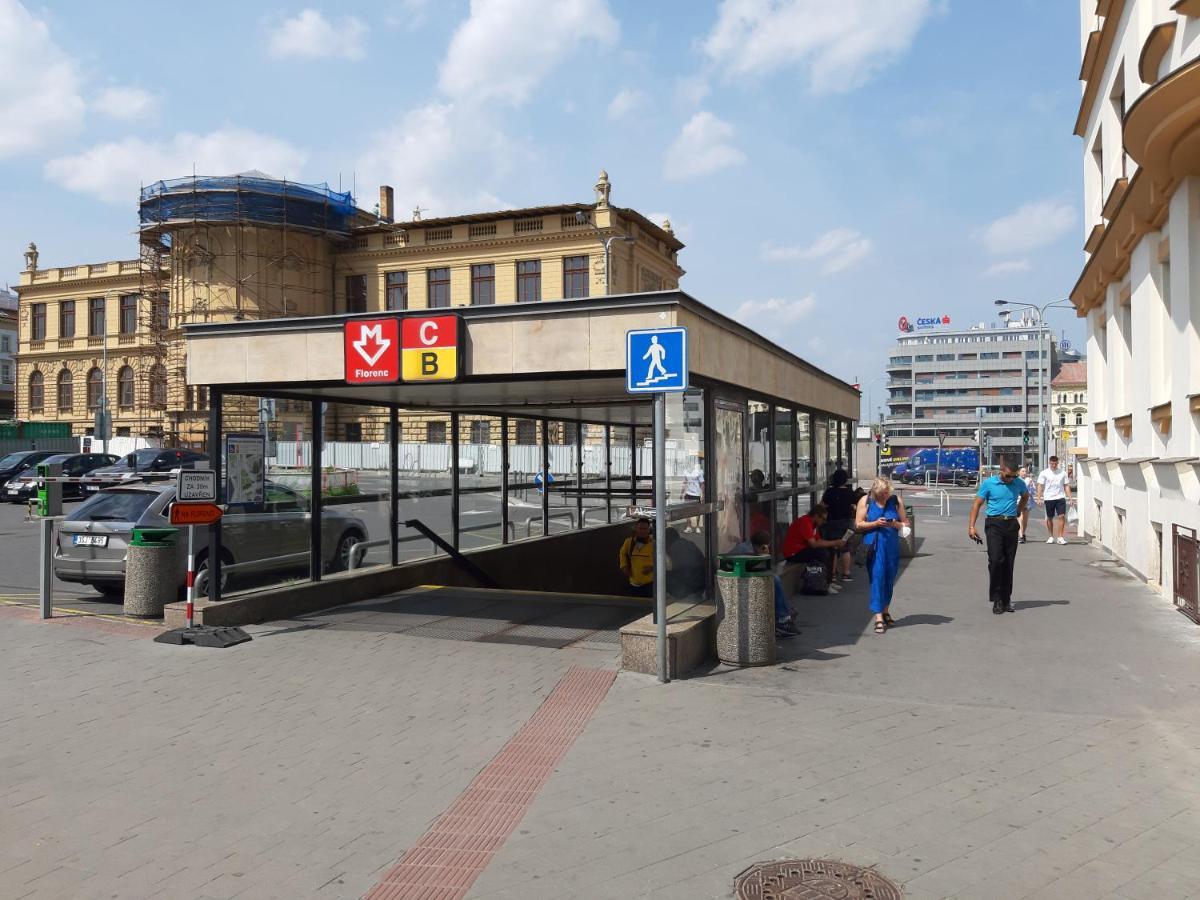 Apartamento Viaducto De Karlin - Aparment Praga
