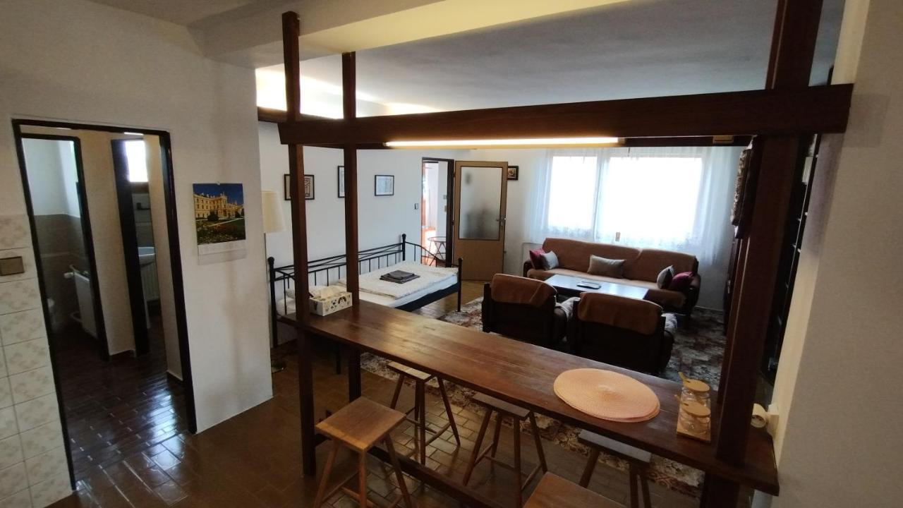 Zbraslav Old Garden Apartment Prague