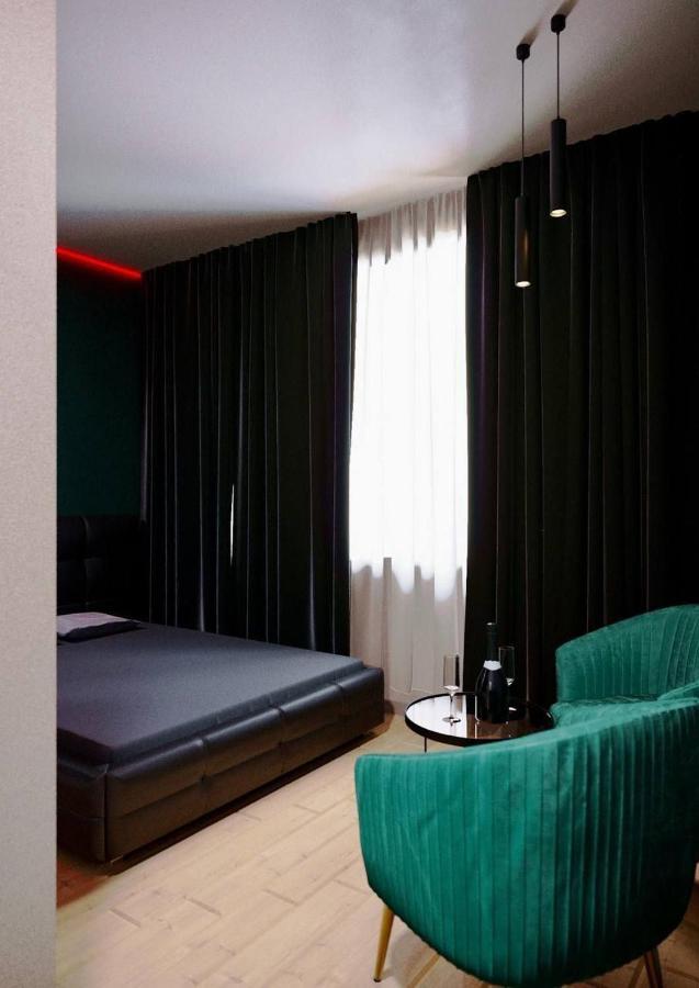 Loft Relax Vaclavak Love hotel *