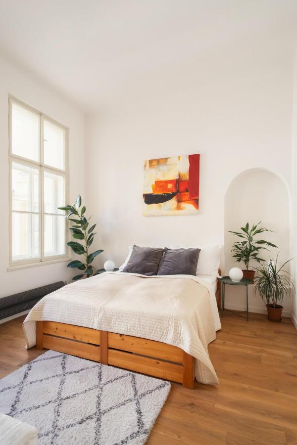 Days - Spacious Designer In Center - Powder Tower Praga