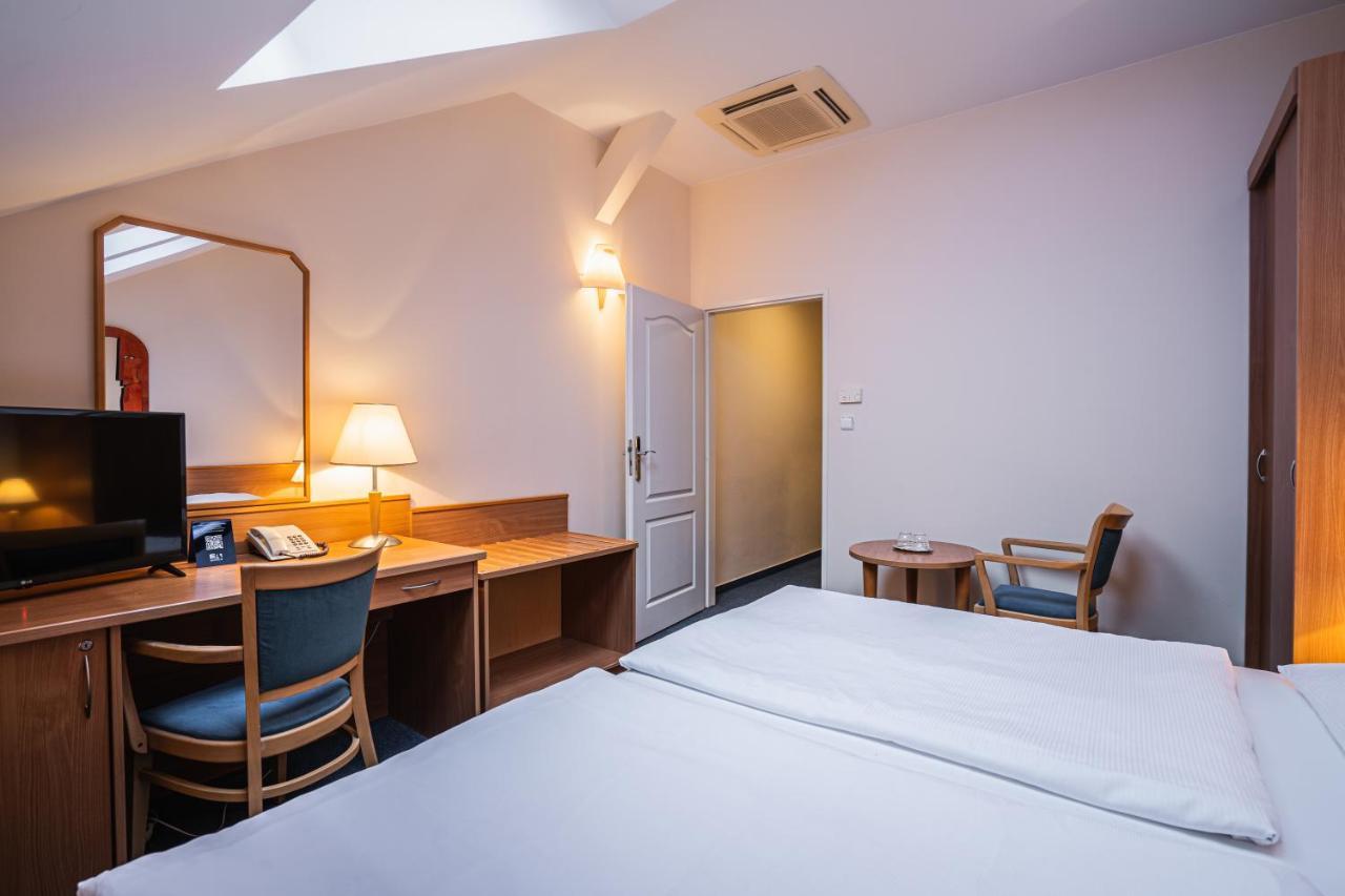 Hotel Ea Tosca