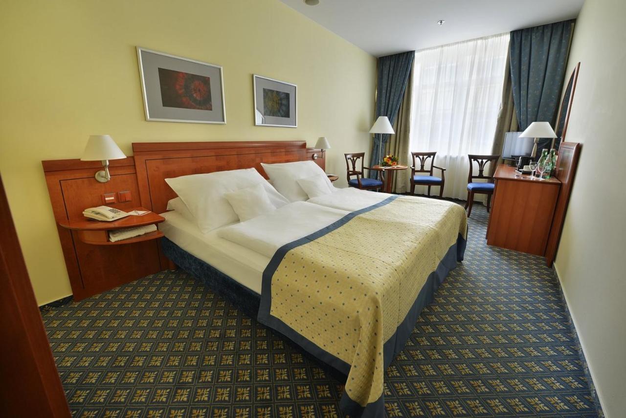 Ramada Centre Prague