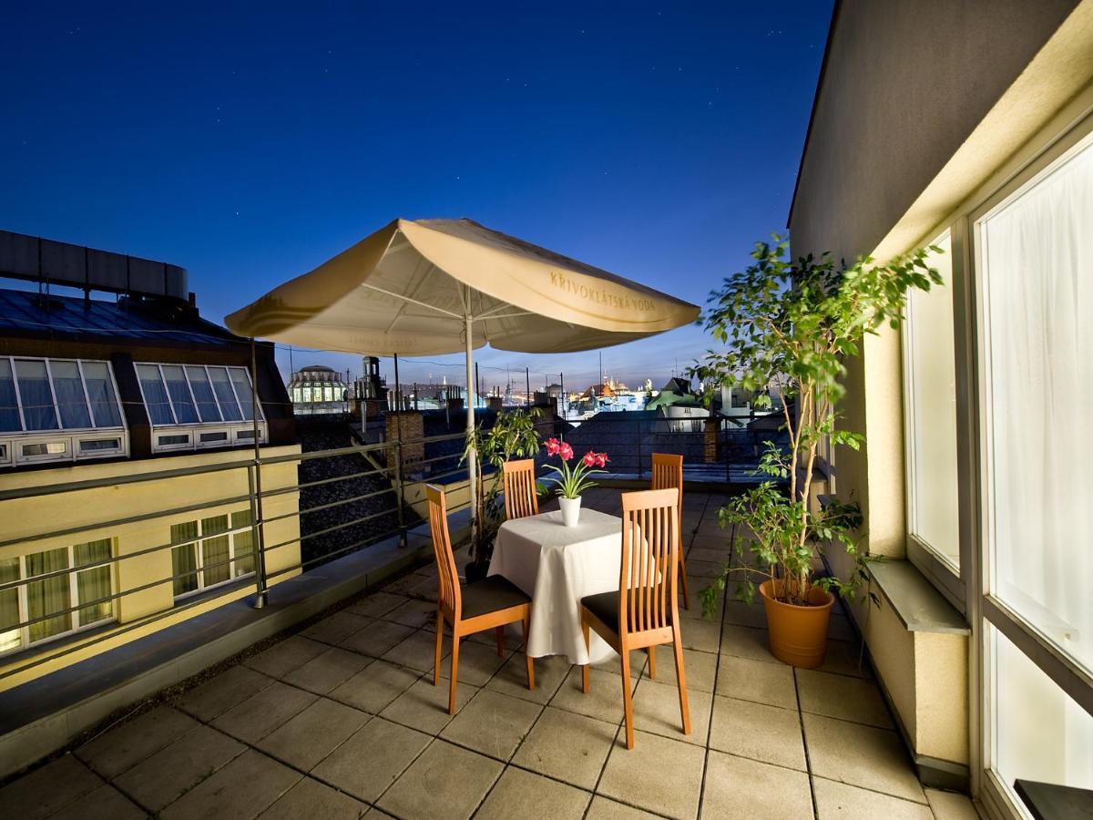 Ramada Centre 4* Prague