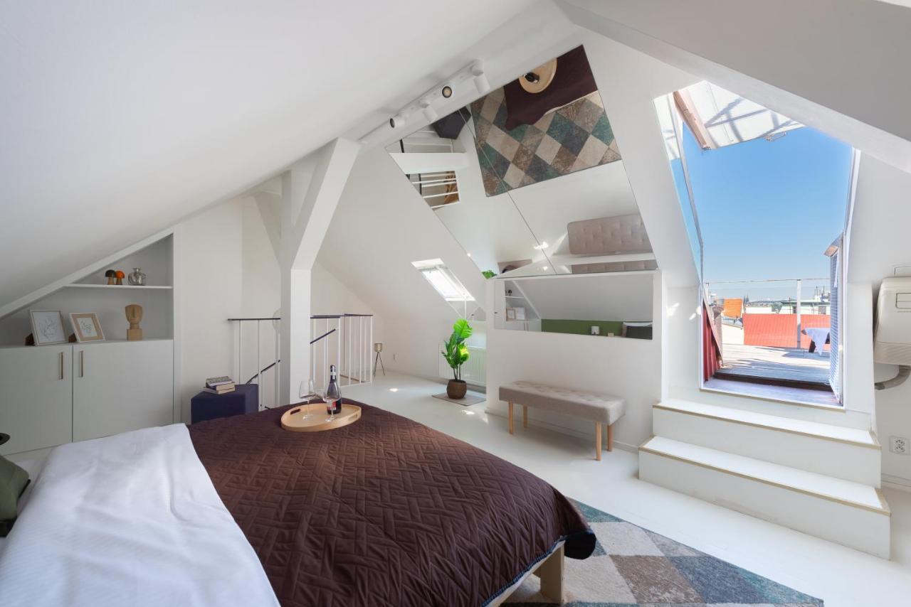 Duplex In On Mala Stepanska Apartment Prague