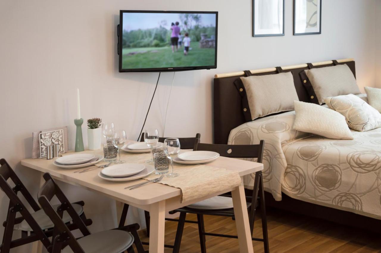 Apartment Krakovska 5 *