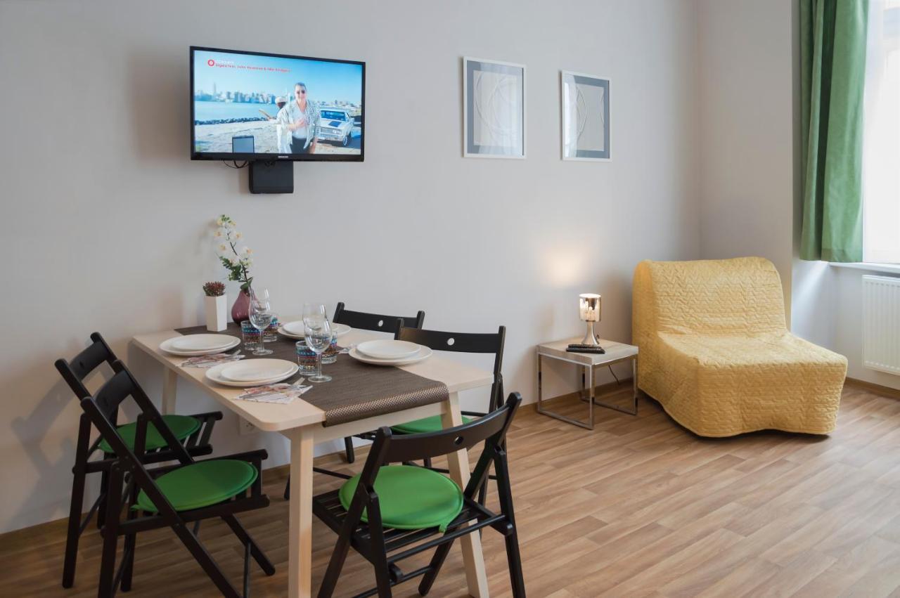 Apartment Krakovska 5 *